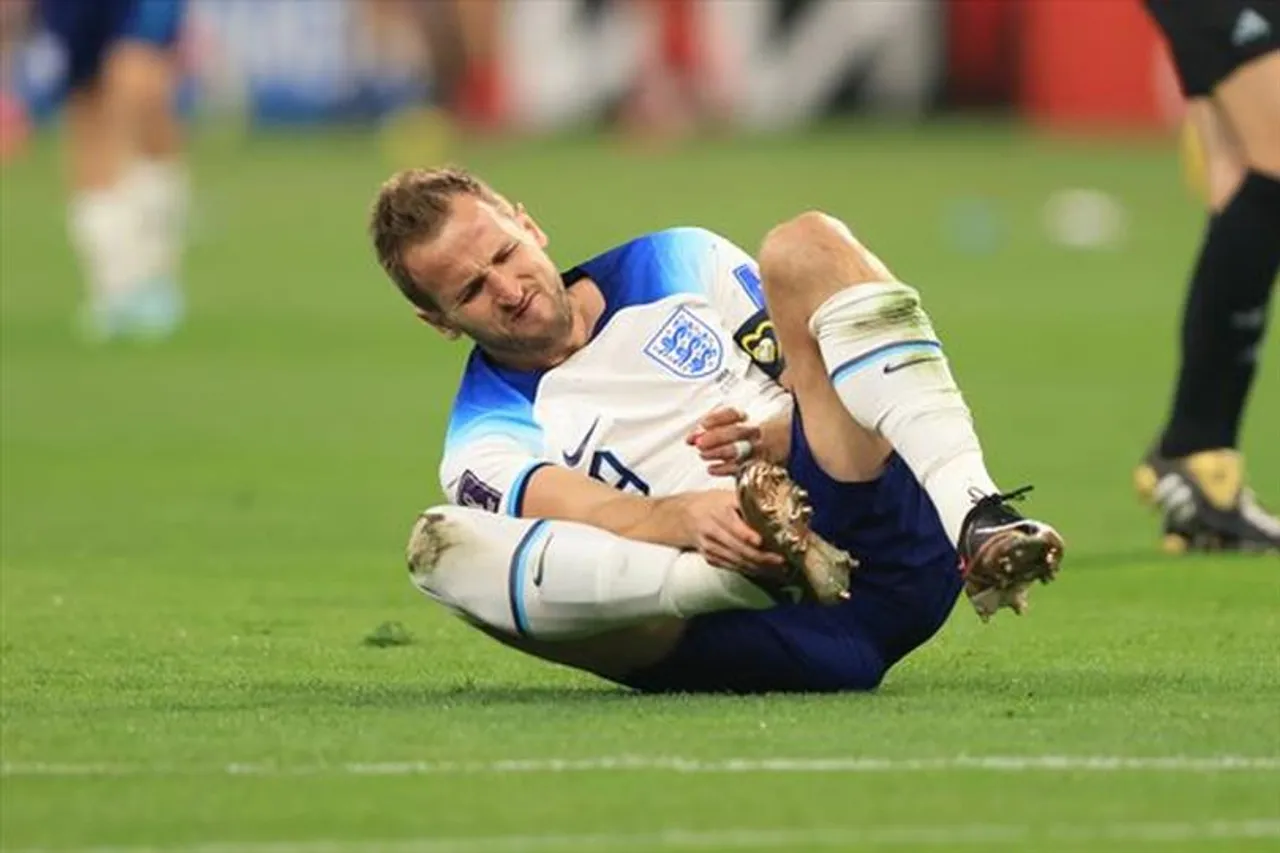 আমেরিকার বিরুদ্ধে ম্যাচের আগে গোড়ালিতে স্ক্যান করানো হবে হ্যারি কেনের