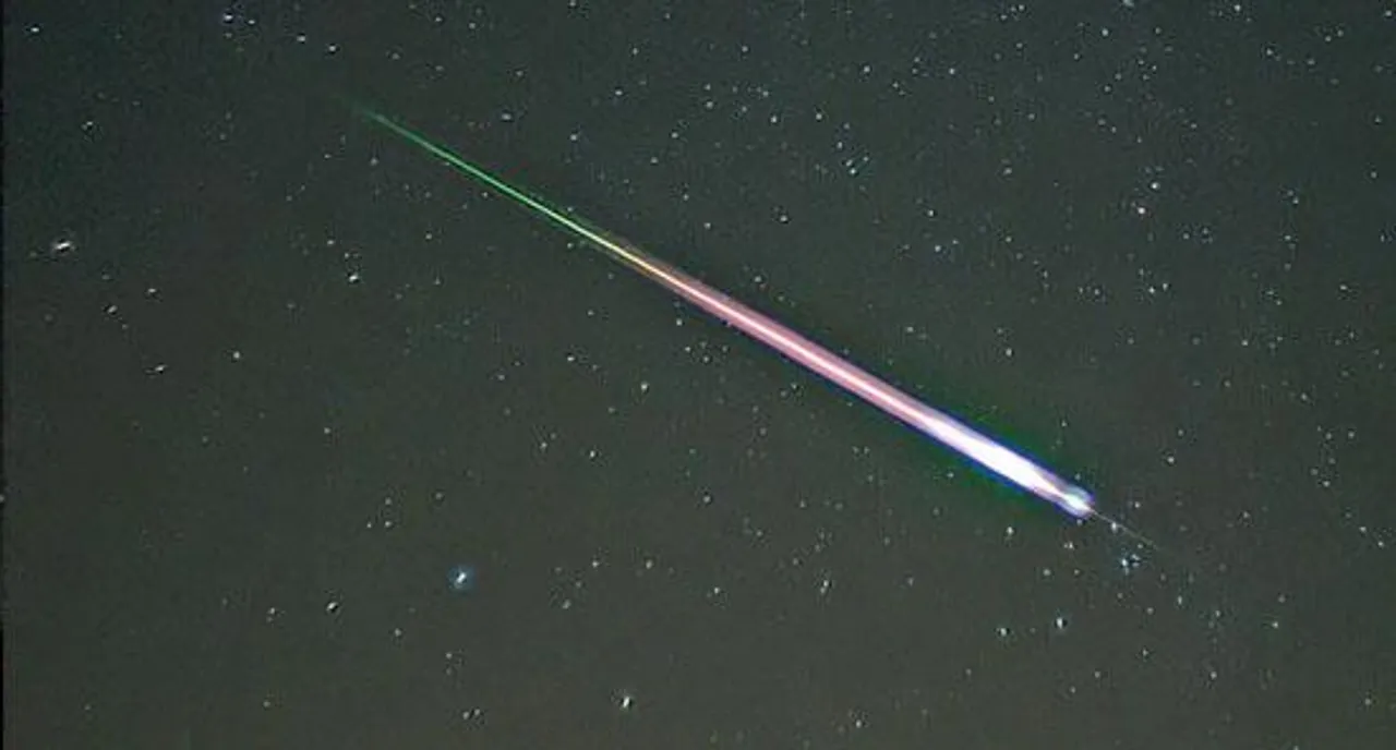 বেঙ্গালুরুর আকাশে উল্কাবৃষ্টি