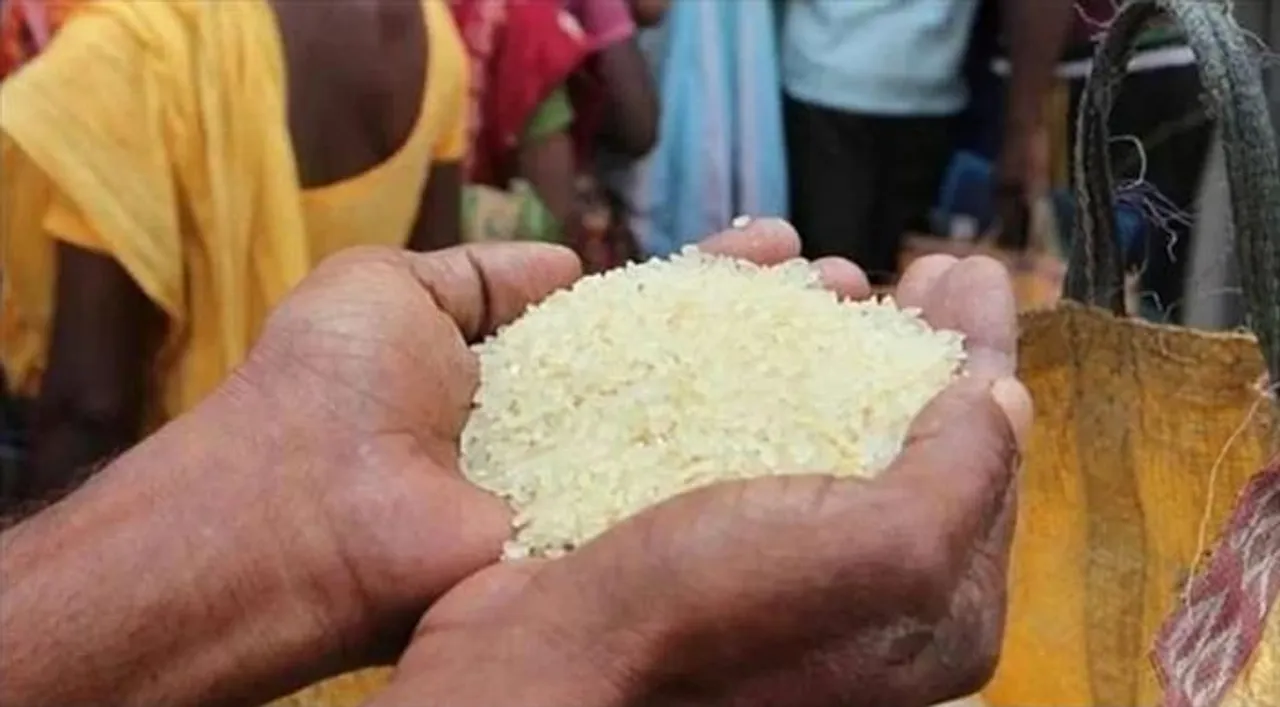 রেশন নিয়ে বড় ঘোষণা খাদ্য দফতরের