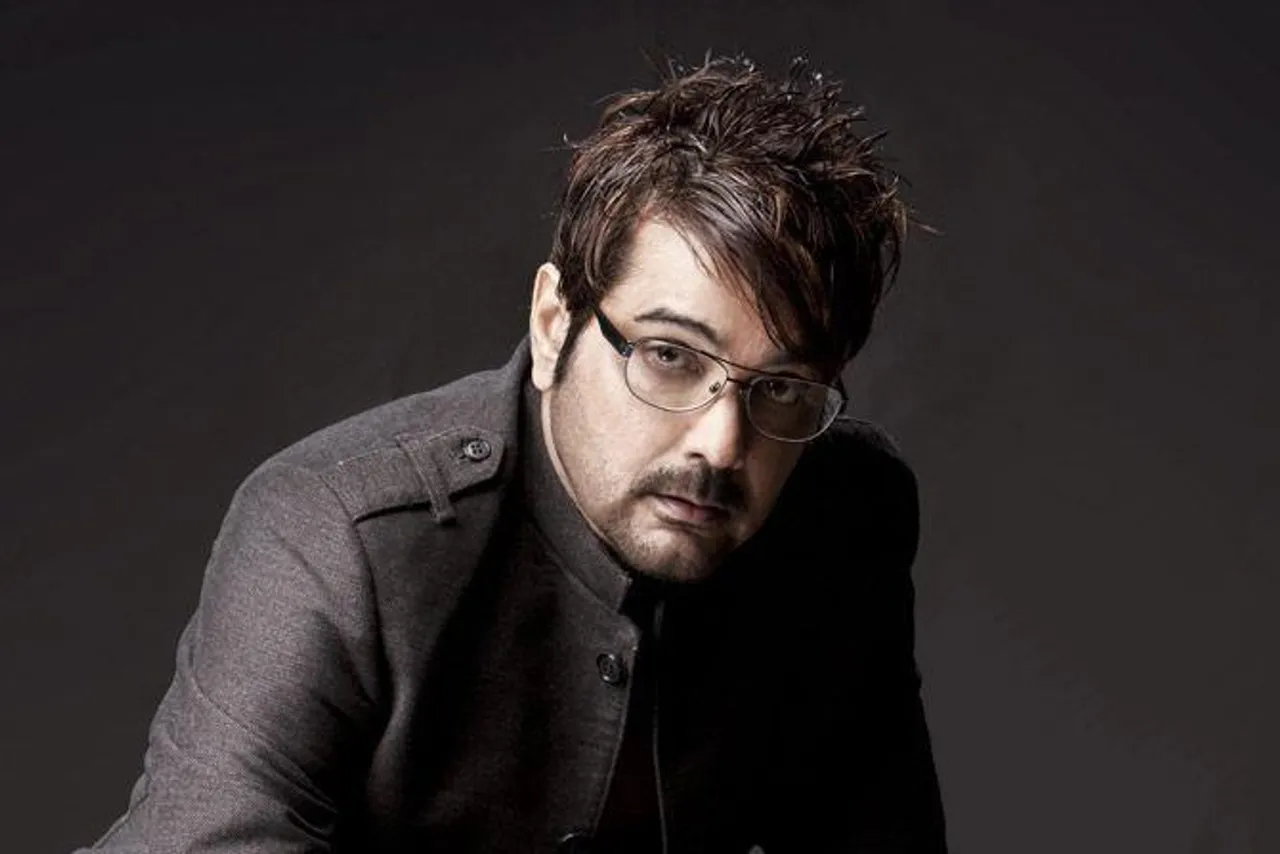 কাঁচাপাকা চুলে এ কোন প্রসেনজিৎ?