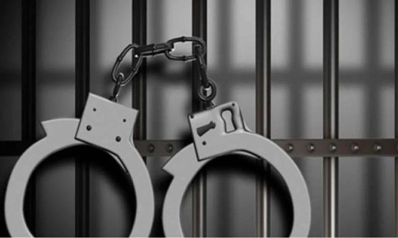 সরকারি চাকরির নামে টাকা আত্মসাৎ, তৃণমূল বিধায়কের আপ্ত সহায়ক-সহ গ্রেপ্তার ৩