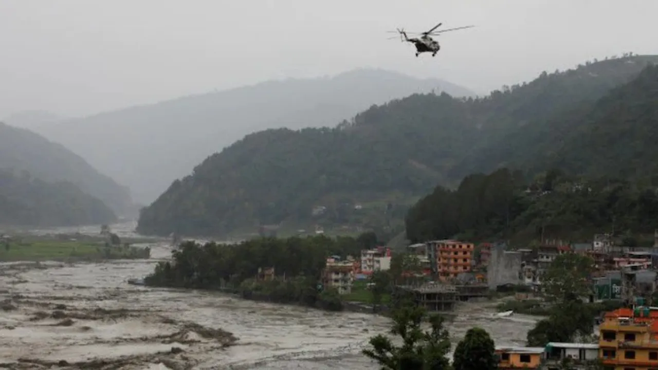 ফের ভয়াবহ বন্যার কবলে নেপাল, মৃত ১৬
