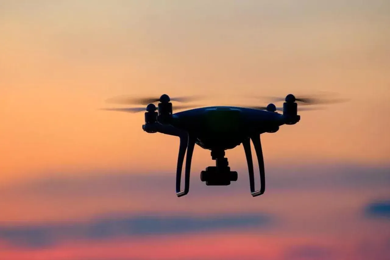 ফের জম্মুর আকাশে ৪টি রহস্যজনক ড্রোন