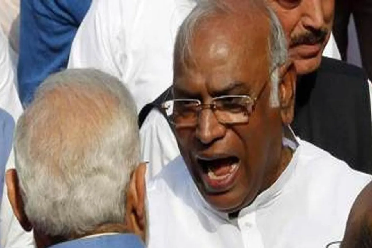 কেন্দ্রীয় এজেন্সিগুলি দিয়ে বিরোধীদের ভয় দেখানোর অভিযোগ বিজেপির বিরুদ্ধে