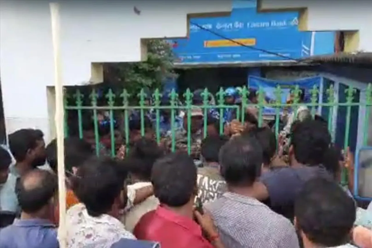 শাসকদলের বাইক র‍্যালিকে কেন্দ্র করে ব্যাপক উত্তেজনা