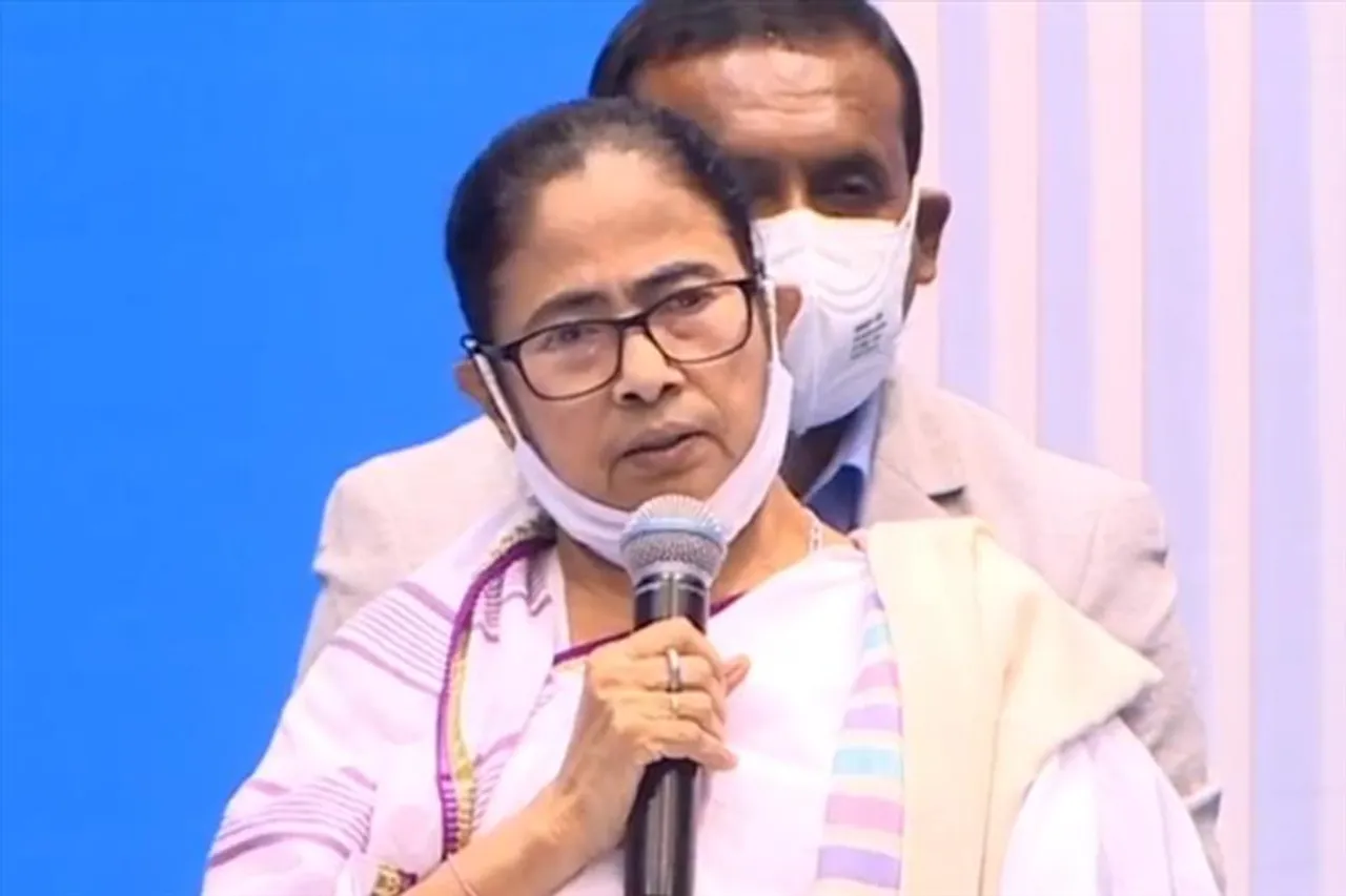 মানুষের মধ্যে সচেতনতা বাড়াতে হবে, বললেন মুখ্যমন্ত্রী