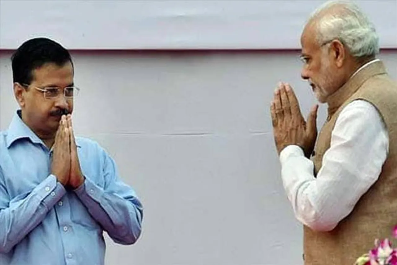 গুজরাট সফরে মোদী, সুযোগ চাইছে আপ!