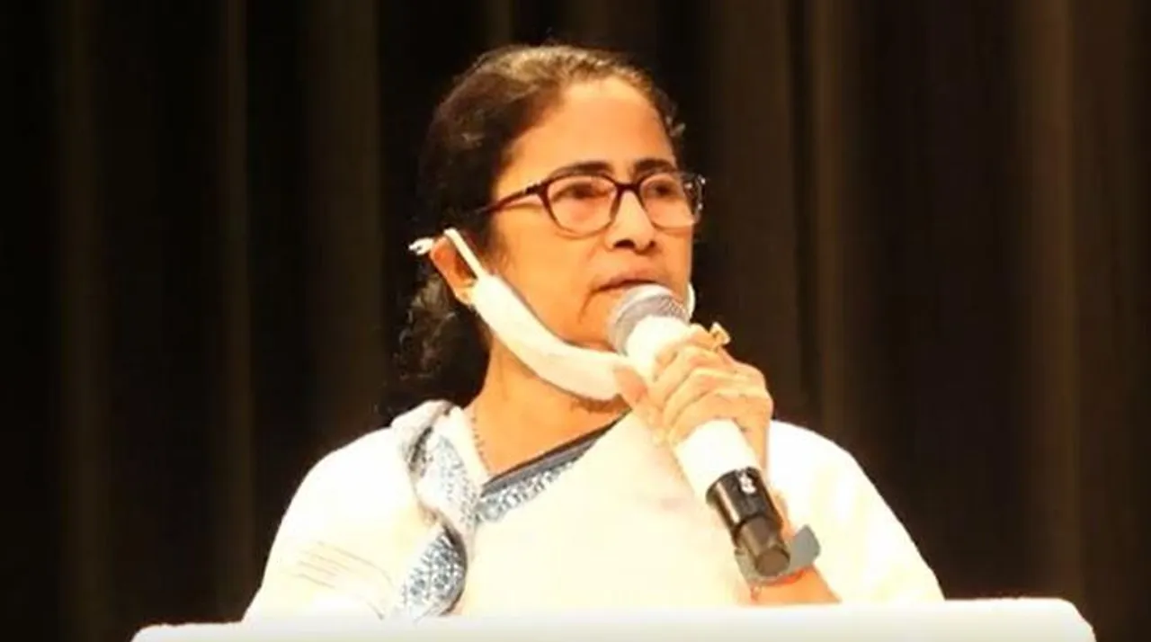 যুদ্ধ থেমে শান্তি আসুক, অনেক ক্ষতি হয়েছে, ইউক্রেন ইস্যুতে সরব মমতা