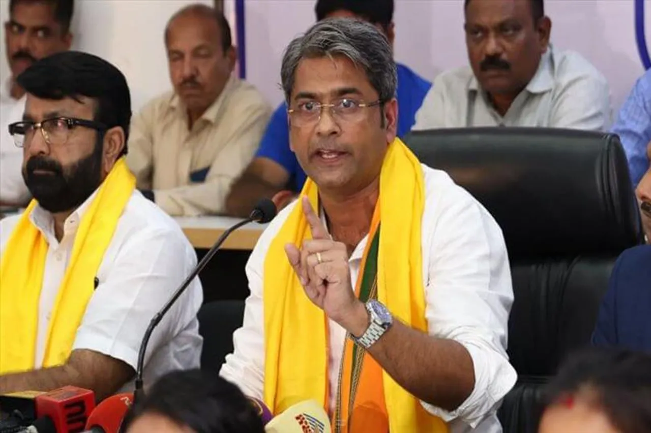 ইস্টবেঙ্গল-মোহনবাগান প্রসঙ্গে মন্তব্য করলেন কল্যাণ চৌবে