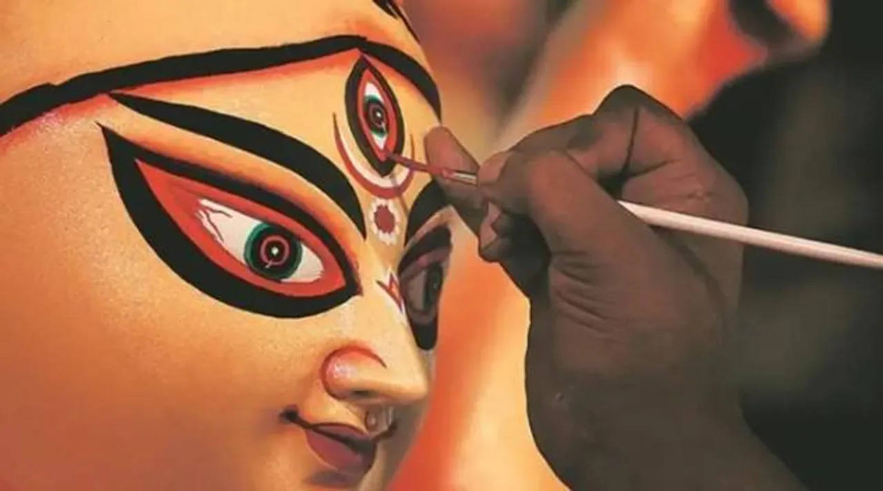 থিম  'গর্ভধারিণী', স্রষ্টা কে জানেন?