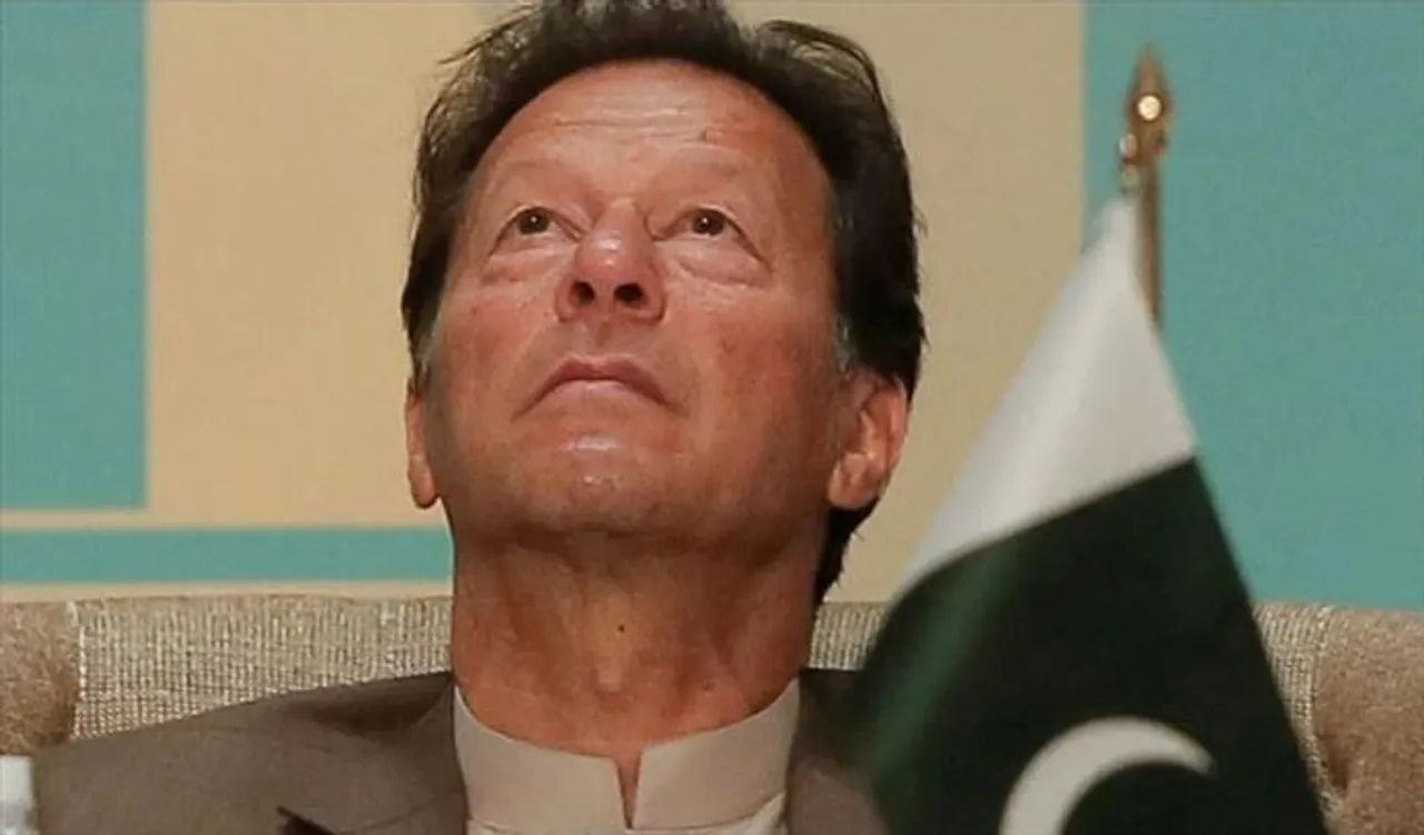 ঘোরতর সঙ্কটে ইমরান খান!