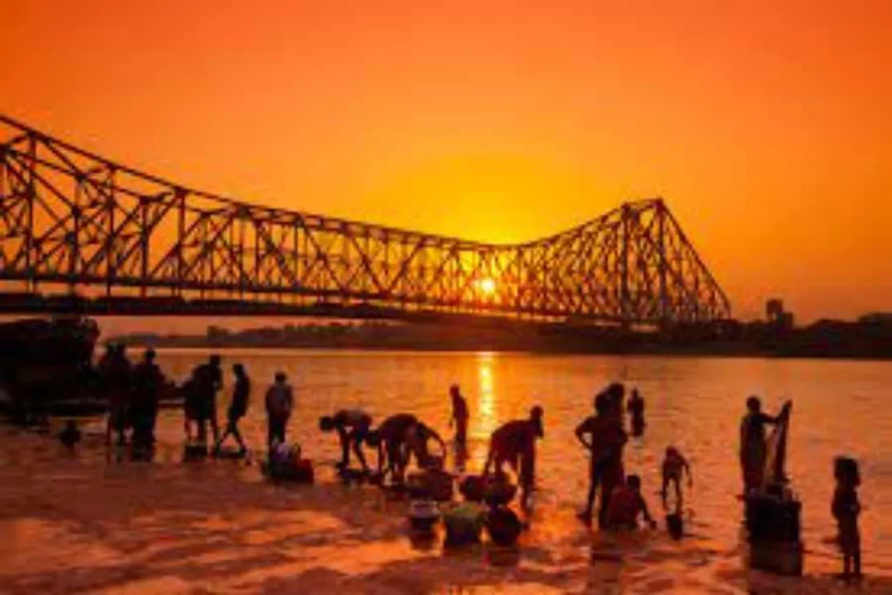 কেমন যাবে আজ কলকাতার আবহাওয়া