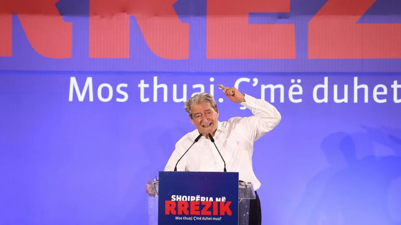 আলবেনিয়ার সাবেক প্রধানমন্ত্রী তার দুর্নীতি, অপরাধের সাথে সম্পর্কের বিষয়ে যুক্তরাজ্যের দাবি অস্বীকার করেছেন