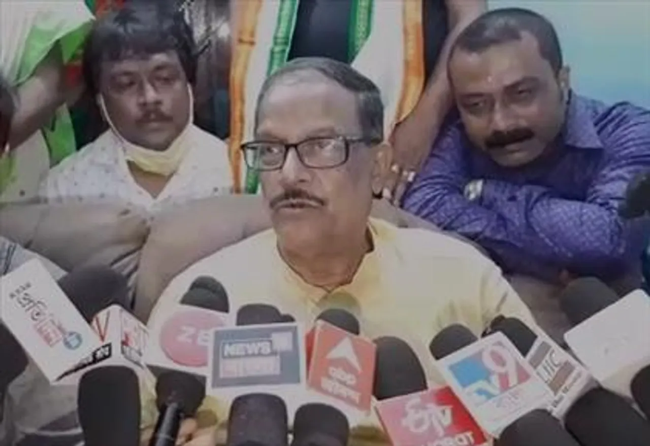 মমতা বন্দ্যোপাধ্যায়কে প্রধানমন্ত্রী করাই লক্ষ্য, বললেন মলয় ঘটক