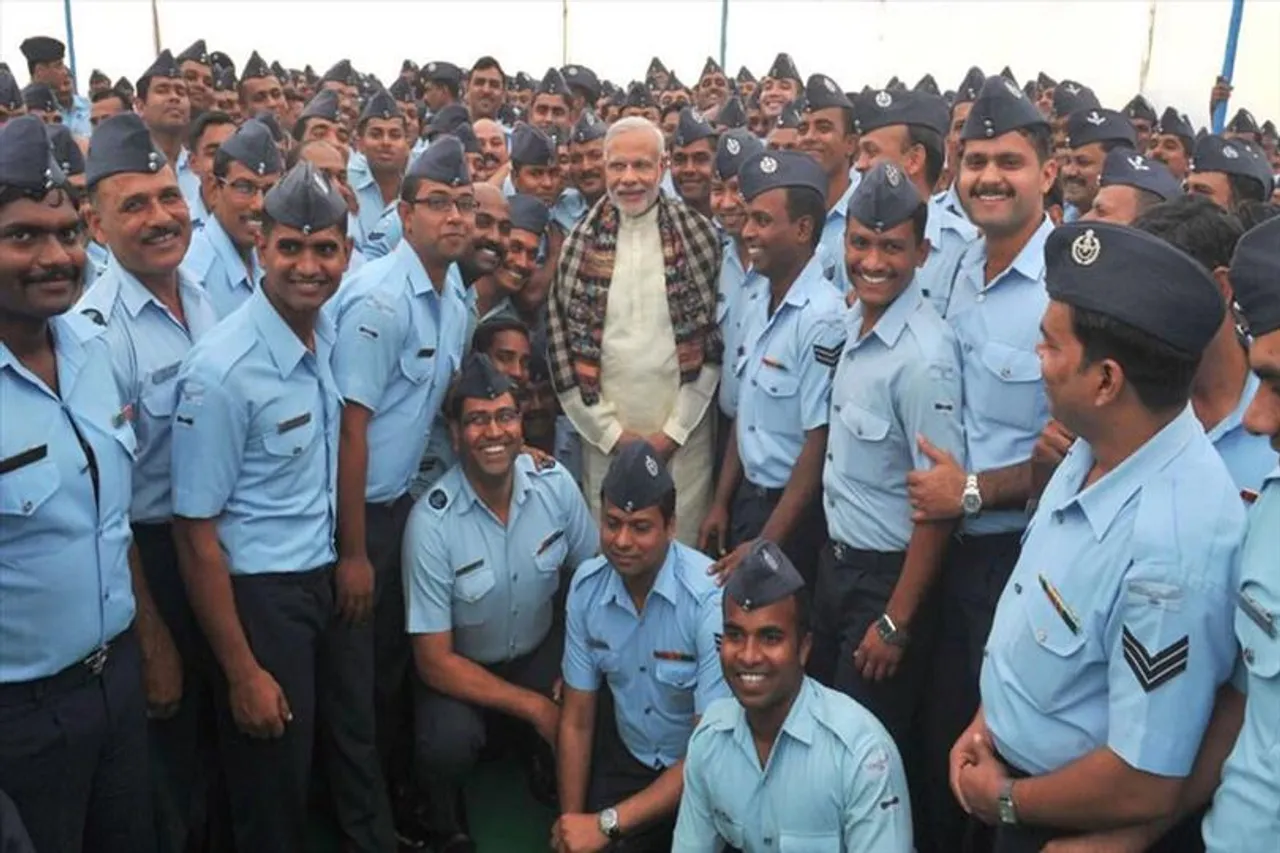 বায়ুসেনা দিবসে প্রধানমন্ত্রীর শুভেচ্ছা বার্তা