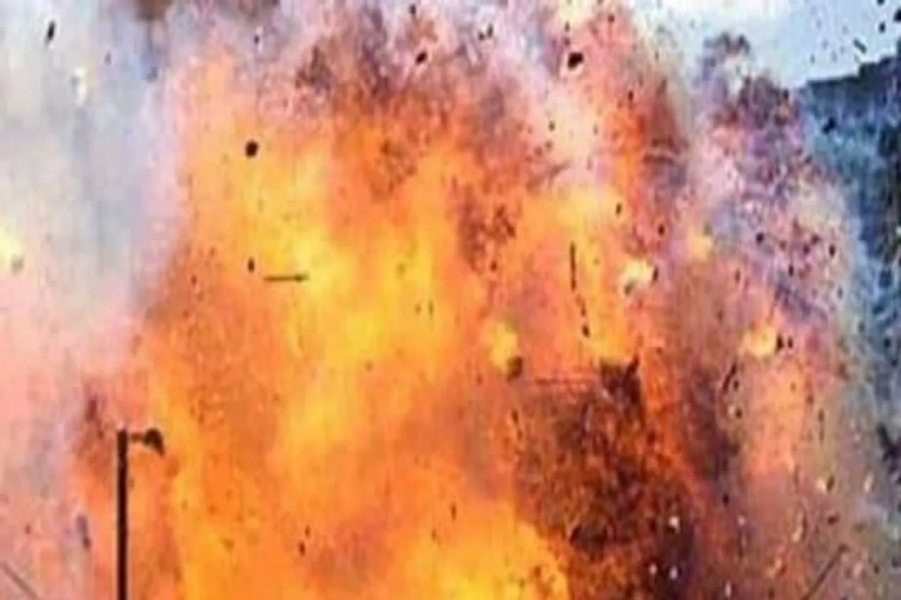 বোমা বিস্ফোরণে গুরুতর জখম শিশু