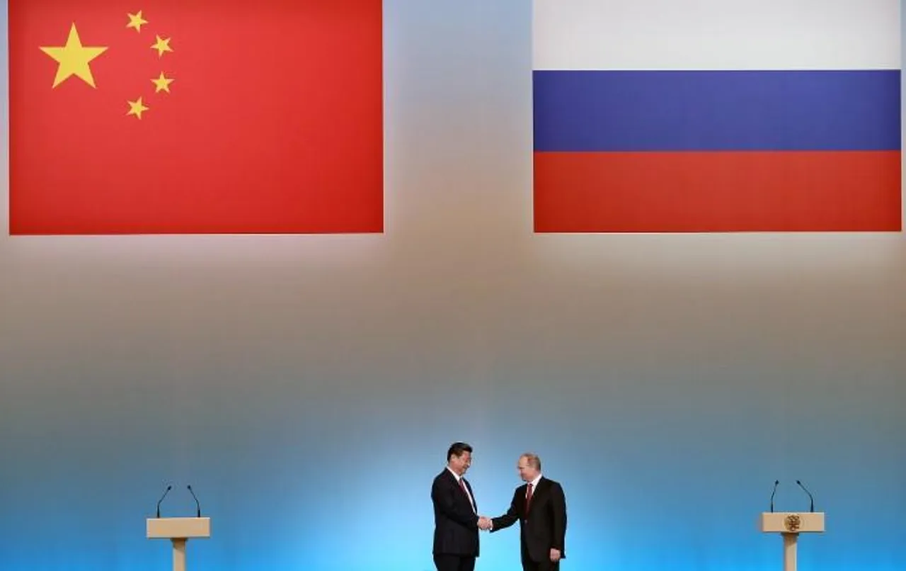 চীন রাশিয়ার সঙ্গে রাজনৈতিক সহযোগিতা বাড়াতে প্রস্তুতঃ শি