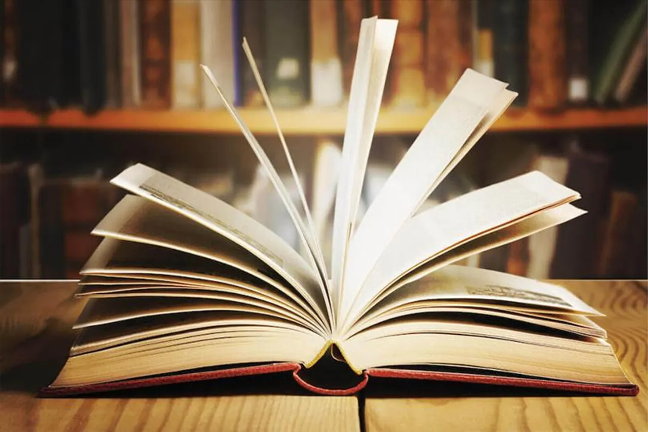 স্নাতক ডিগ্রী লাভ করতে বিদেশ যেতে চান? রইল খোঁজ