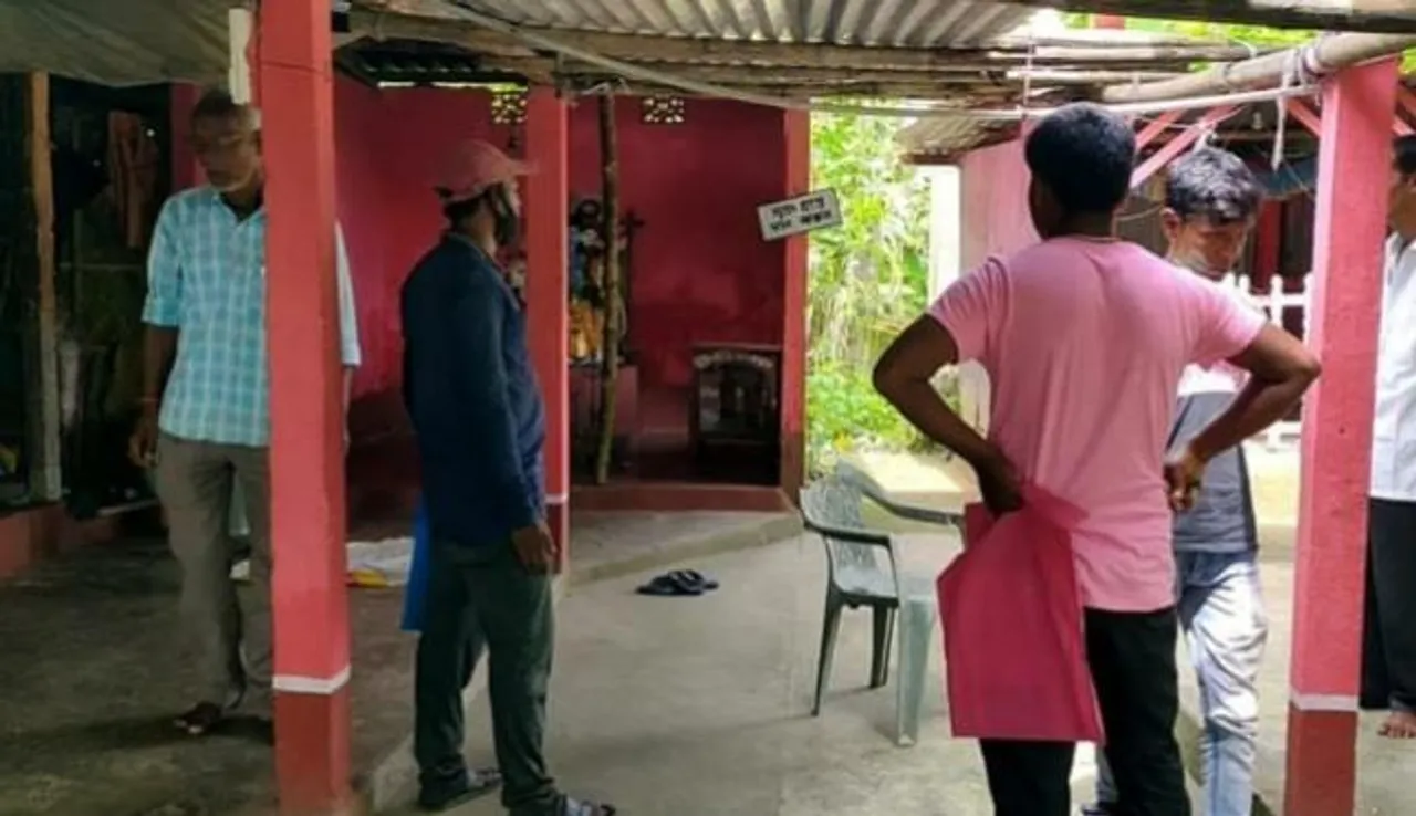 পুরোহিতের মৃতদেহ উদ্ধার ঘিরে চাঞ্চল্য