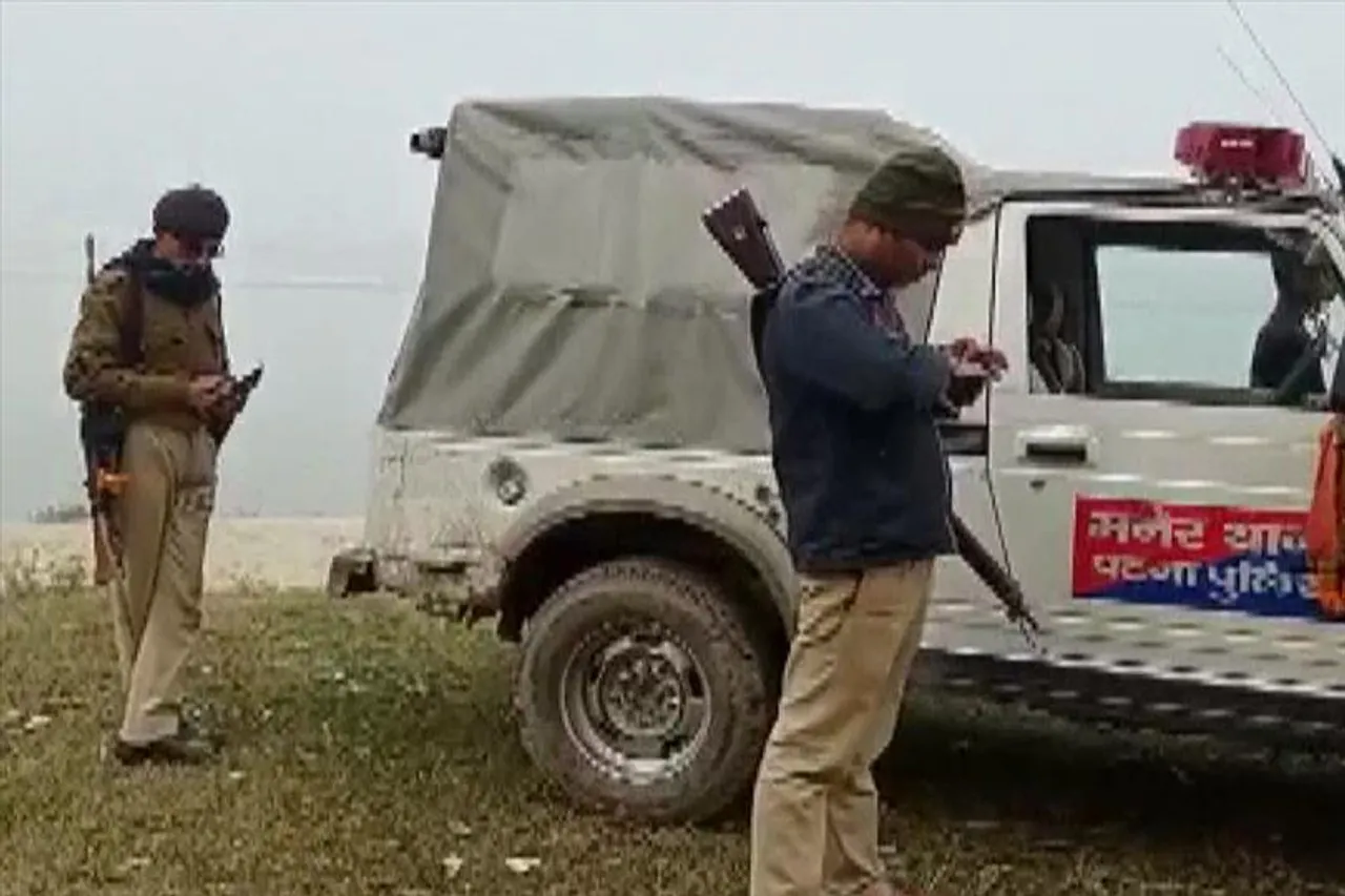 ফের নৌকাডুবি, নিখোঁজ ৭