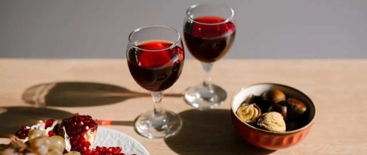 ওজন কমাতে সাহায্য করে রেড ওয়াইন