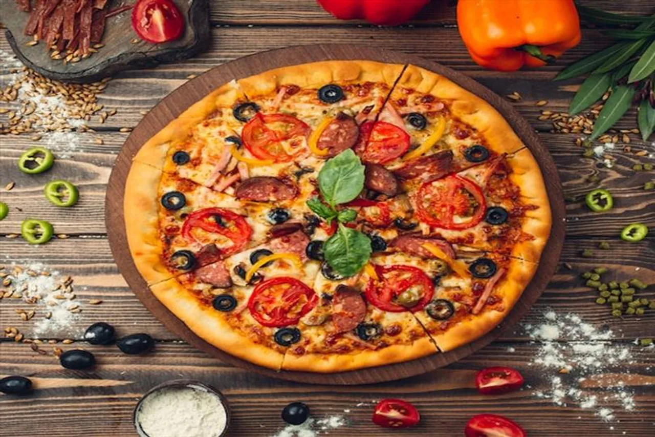 সোশ্যাল মিডিয়ায় ভাইরাল পিৎজার গাণিতিক ব্যাখ্যা