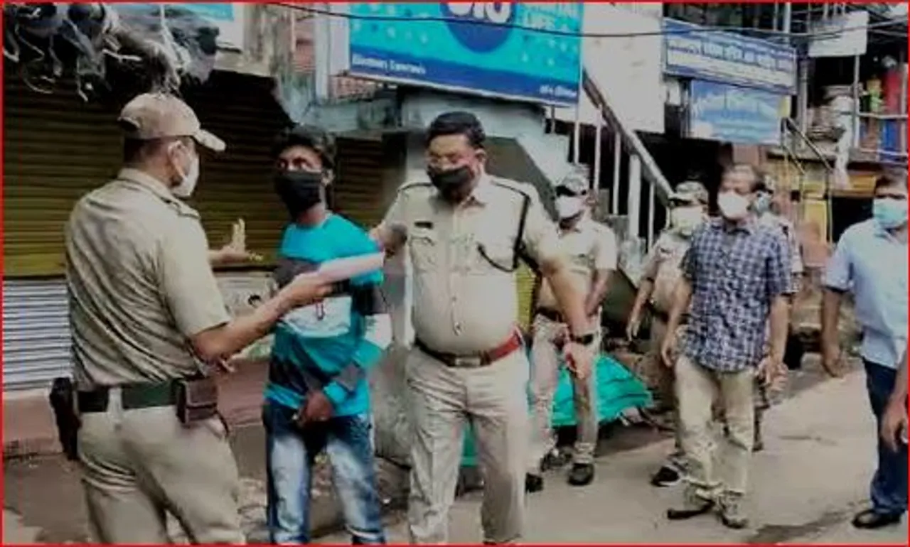 করোনার তৃতীয় ঢেউ আসার আগে তৎপর প্রশাসন