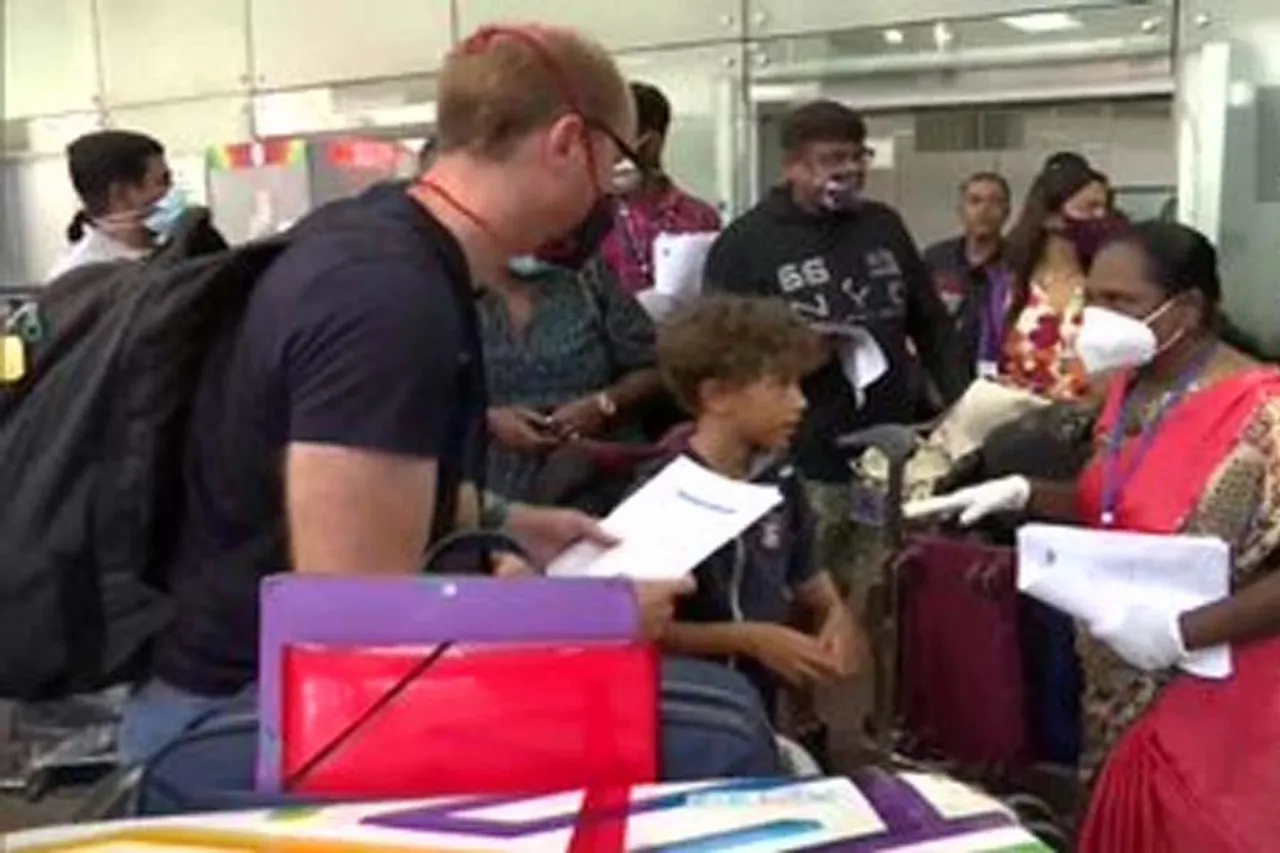 মাঙ্কিপক্স, কেরালা বিমানবন্দরে চলছে স্ক্রিনিং