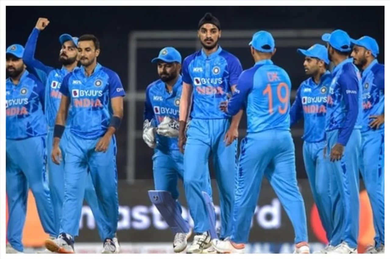 জয় হল ভারতের