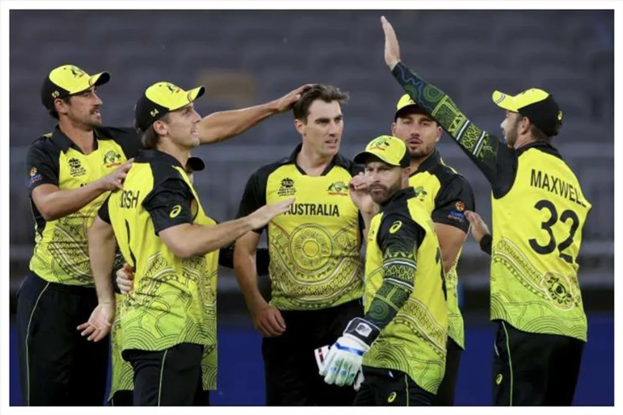 আয়ারল্যান্ডকে ৪২ রানে হারাল অস্ট্রেলিয়া