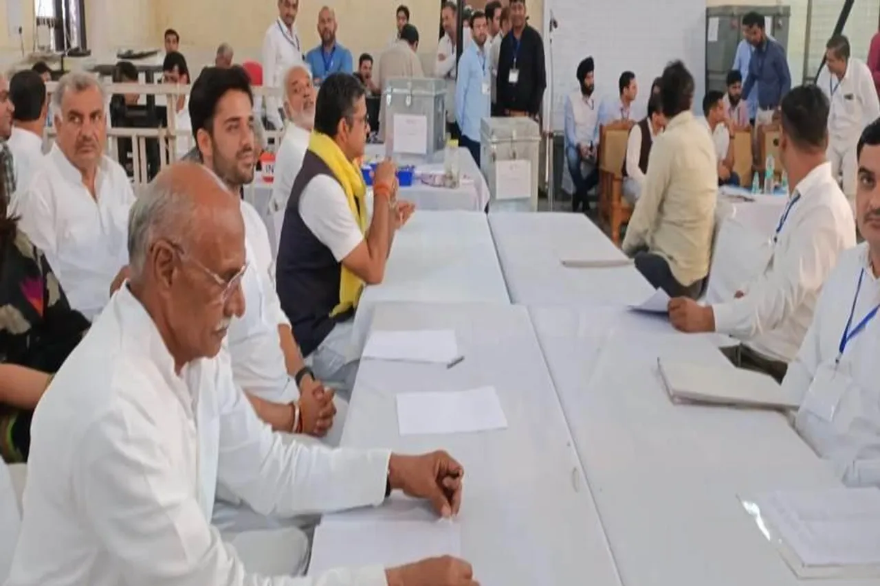 আদমপুর থেকে এগিয়ে বিজেপি প্রার্থী ভব্য বিষ্ণোই