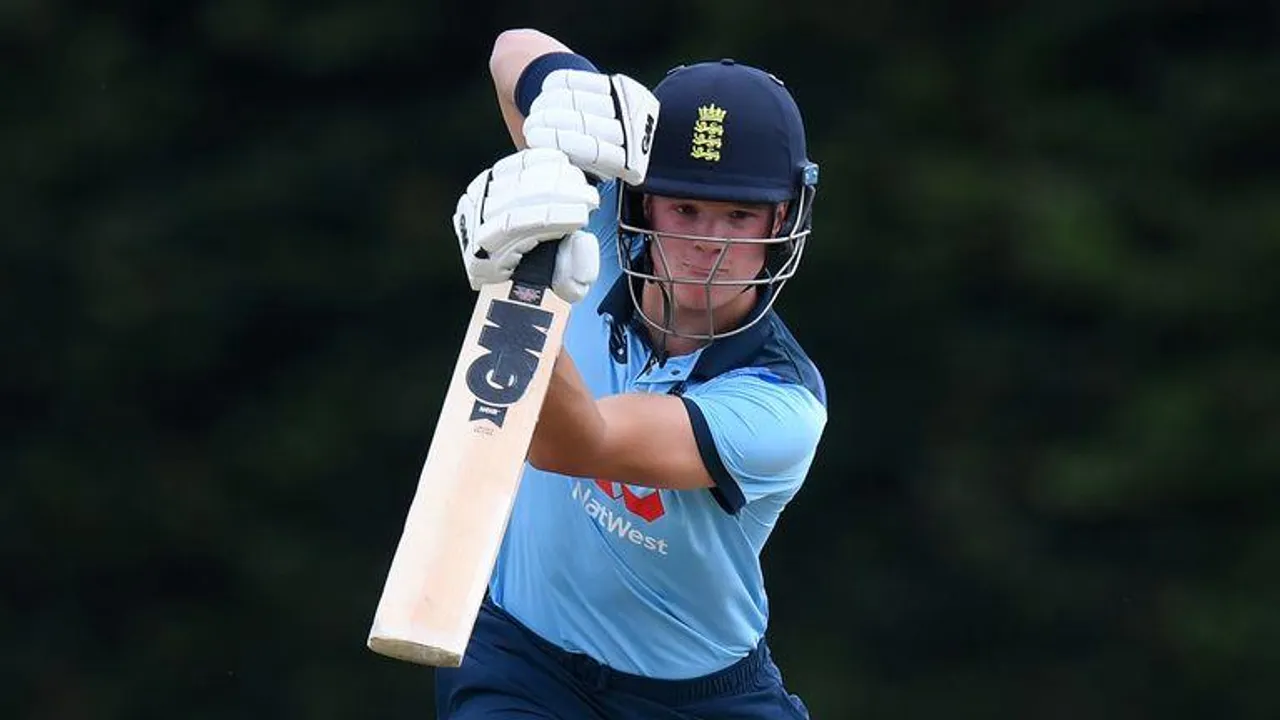 ১৫০ রানের গণ্ডি টপকে গেল ইংল্যান্ড!