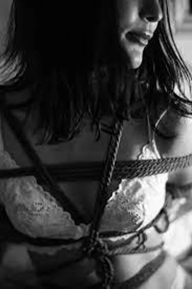 বেঁধে ফেলুন এভাবে