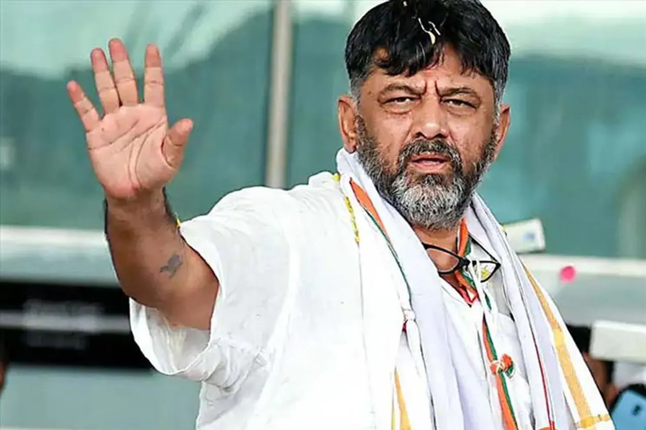 দুর্নীতিবাজ মন্ত্রীকে বাঁচাতে চান মুখ্যমন্ত্রী, সুর চড়ালেন কংগ্রেস নেতা