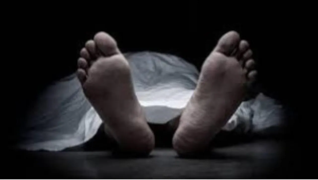 নিউটাউনে এক ব্যক্তির মৃতদেহ উদ্ধার ঘিরে চাঞ্চল্য