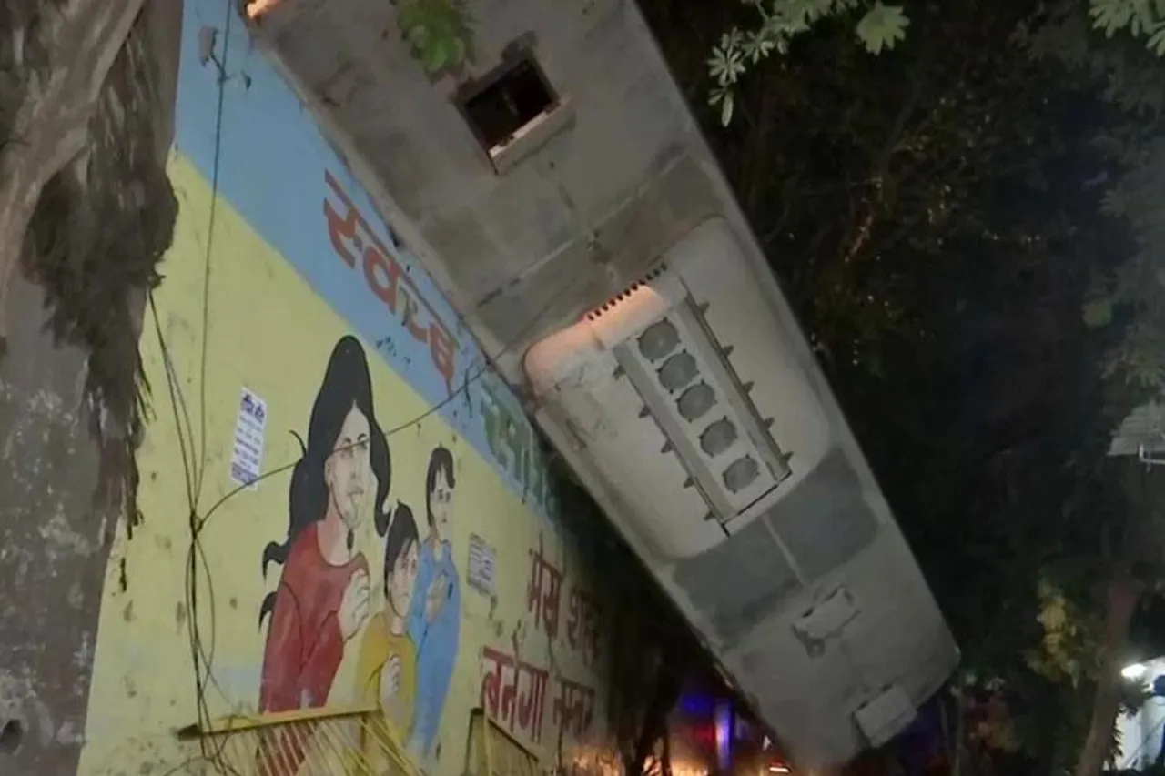 ভয়াবহ দুর্ঘটনা উত্তরপ্রদেশে, মৃত ১, আহত বহু