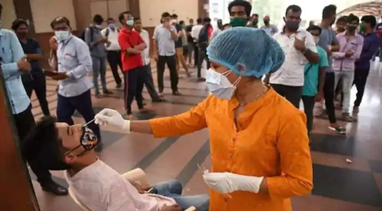 গত ২৪ ঘণ্টায় অনেকটা বাড়ল রাজ্যের সংক্রমণ