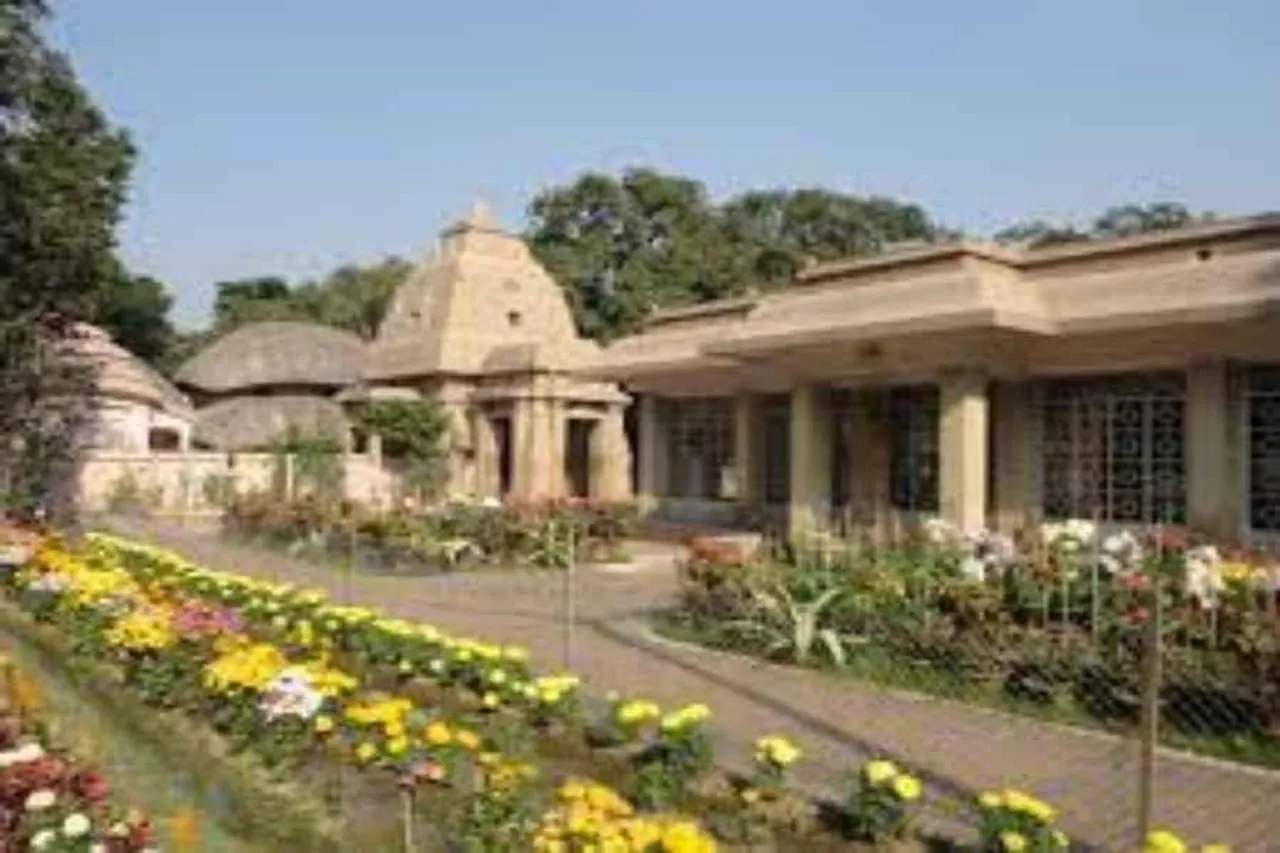 একদিনের সফরে ঘুরে আসুন এখান থেকে