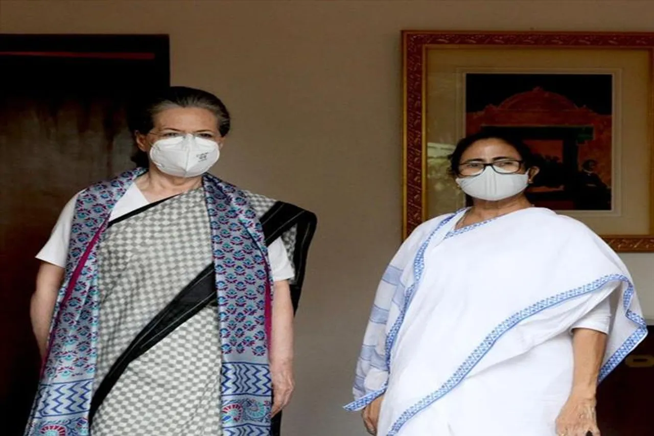 সোনিয়ার সঙ্গে দেখা করলেন তৃণমূল সুপ্রিমো