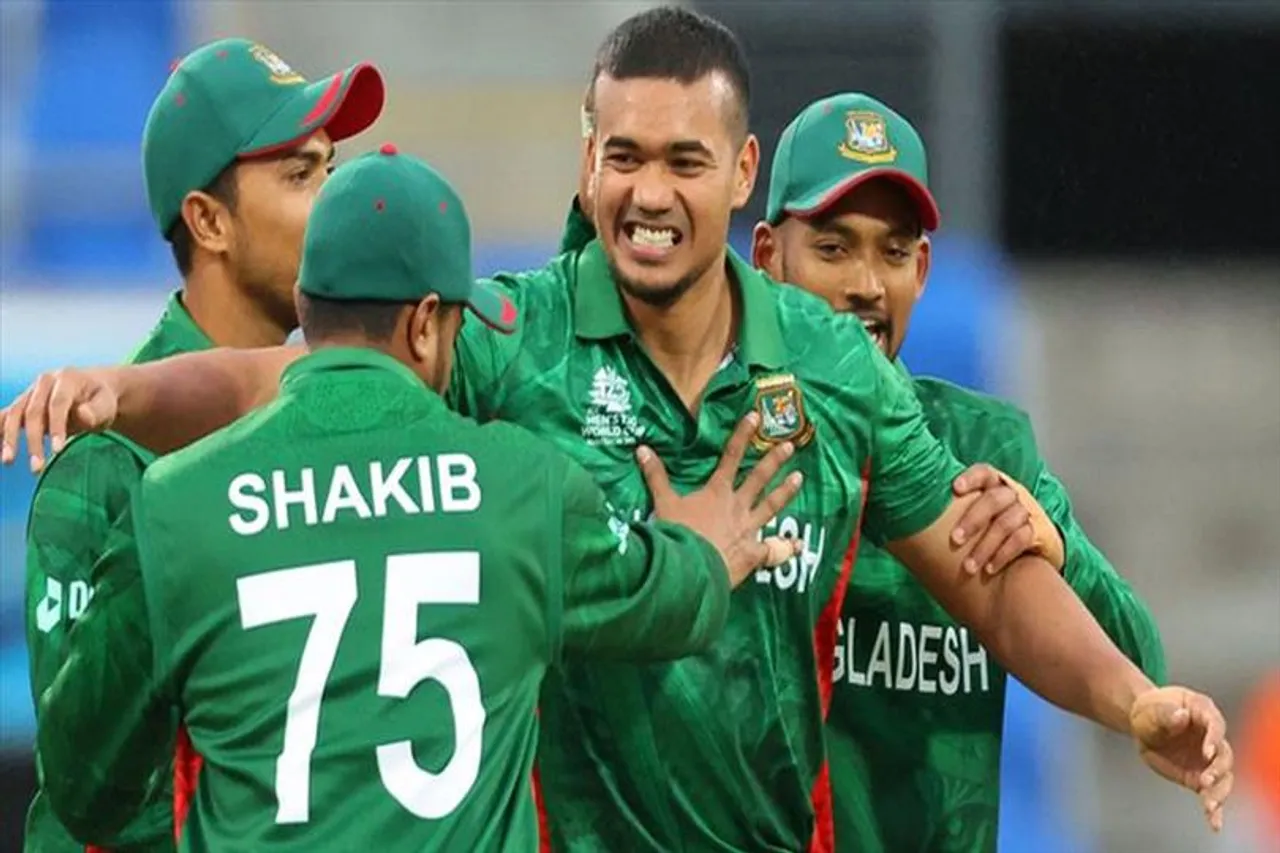 চার উইকেট নিয়ে ম্যাচের সেরা তাসকিন