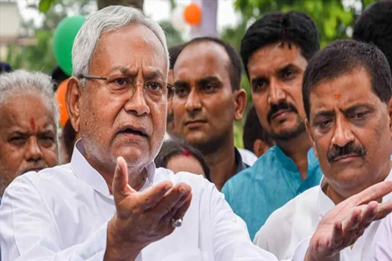 'প্রধানমন্ত্রী হওয়ার জন্য  প্রয়োজনীয় গুণ রয়েছে নীতীশের'