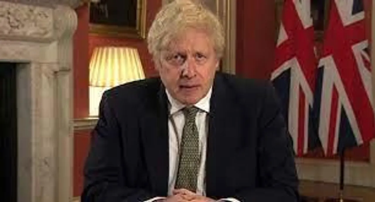 ক্ষমা চাইতে বাধ্য হলেন জনসন