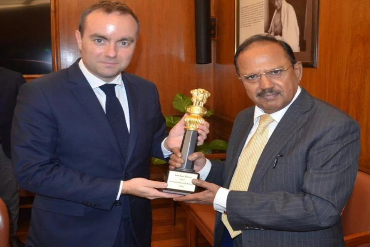 সেবাস্তিয়ান লেকর্নুর সঙ্গে সাক্ষাৎ করলেন অজিত ডোভাল