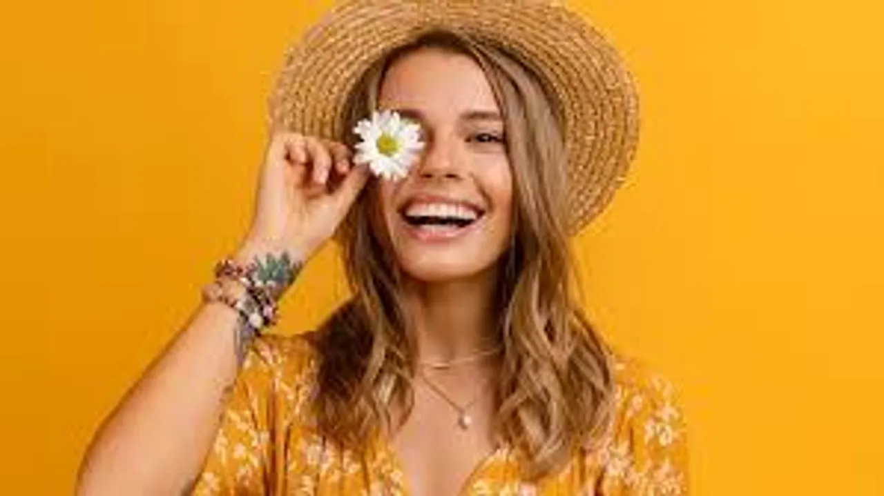 হলুদ রং কীভাবে আপনার মনে ও শরীরে প্রভাব ফেলে?