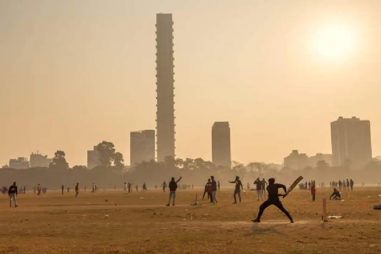 কলকাতায় ফের নামল পারদ
