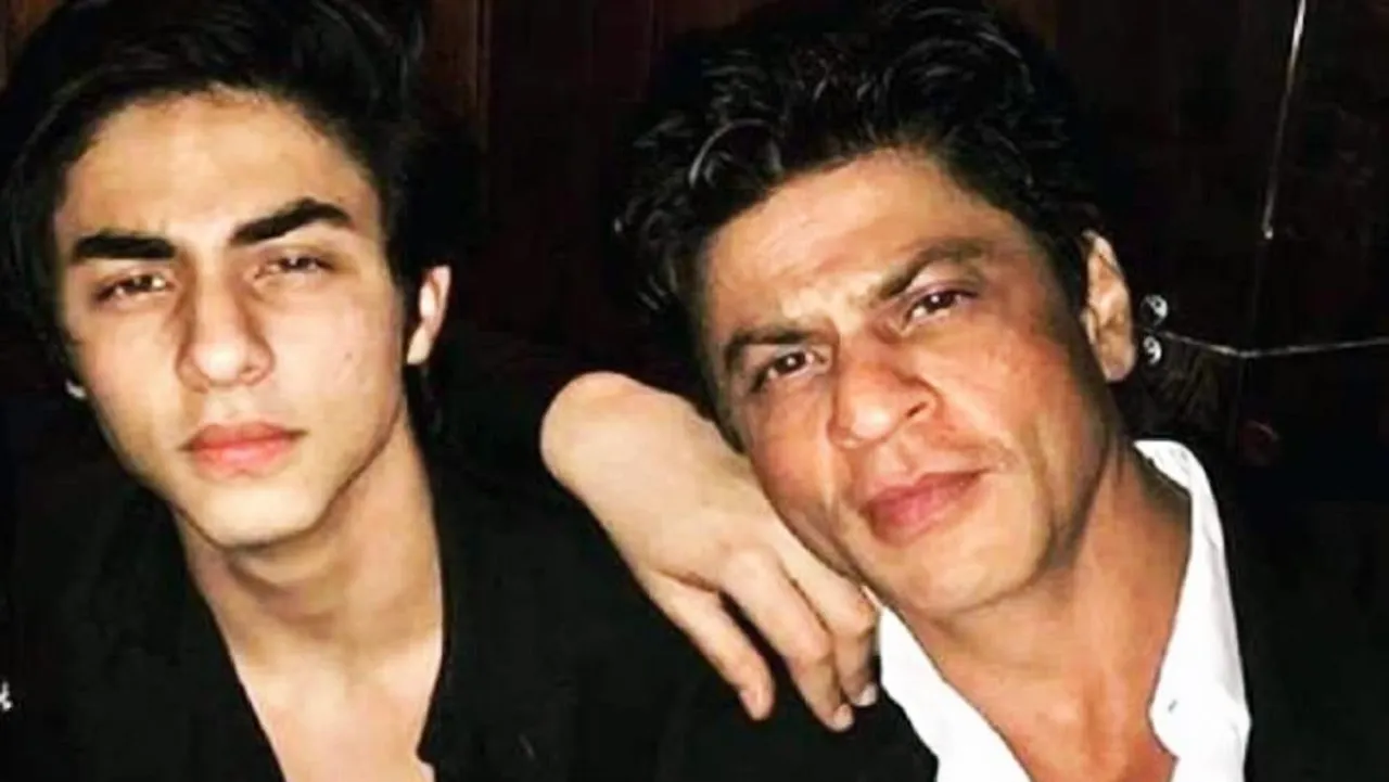 পরিচালনায় শাহরুখ-পুত্র