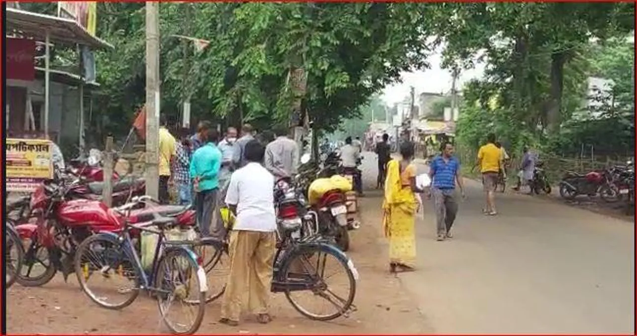 মানা হচ্ছে না লকডাউন