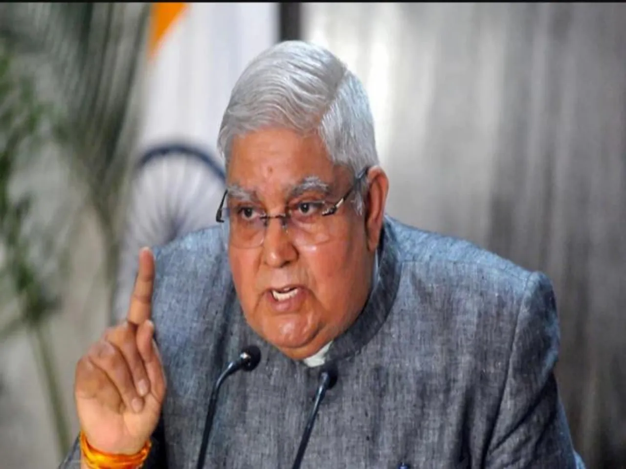 ফের রাজ্যের সমালোচনায় রাজ্যপাল