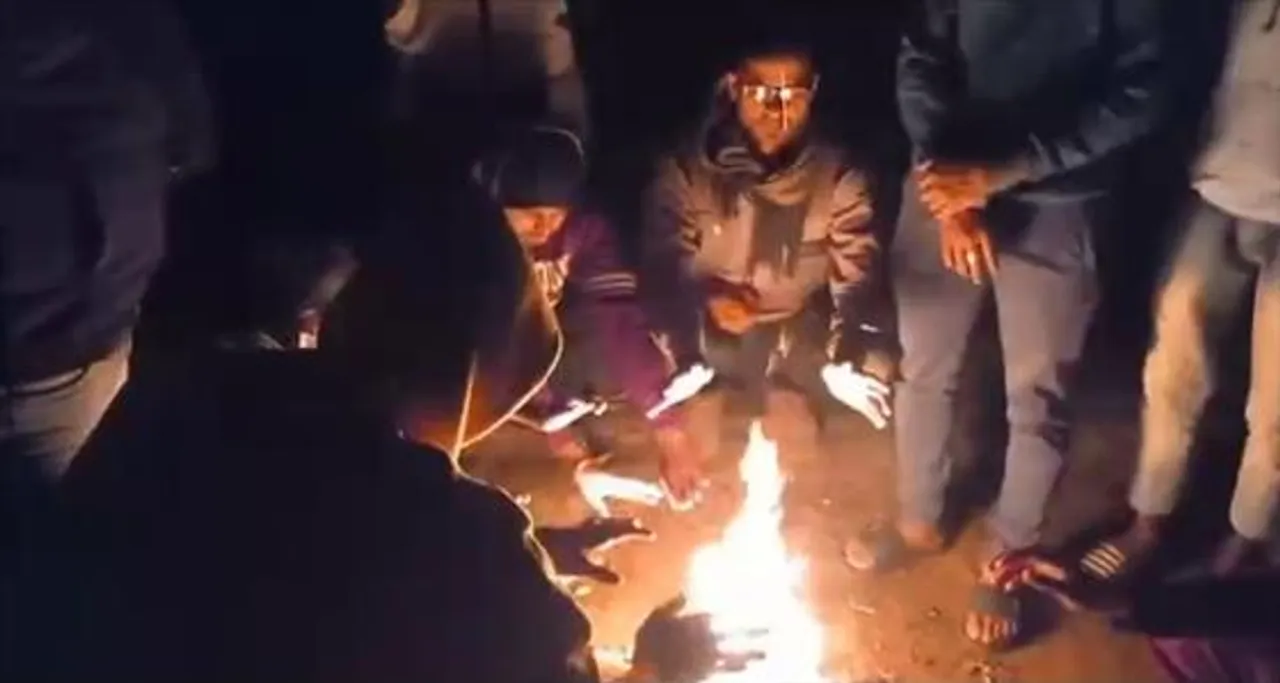 ঠাণ্ডায় কাঁপছে জেলা!