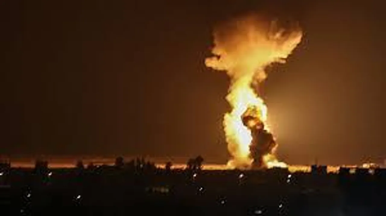 গাজায় বোমা বিস্ফোরণ ইসরায়েলের